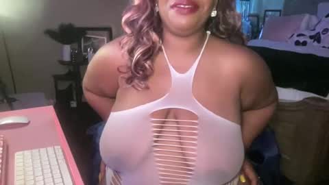 Snapshot of meetsouthernpeach chatting on 09/09/25, 03:50 Southern Peach online show from 09/09/25, 03:50