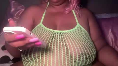 Southern Peach online show from 11/25/25, 05:18