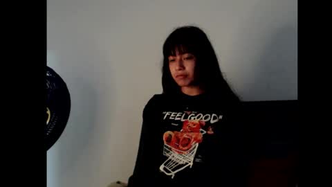 Snapshot of meg4nmiau chatting on 10/08/25, 04:04 Meg4n Miauuuu online show from 10/08/25, 04:04