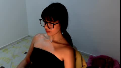 Snapshot of meg4nmiau chatting on 05/13/26, 10:27 Meg4n Miauuuu online show from 05/13/26, 10:27