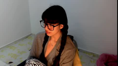 Snapshot of meg4nmiau chatting on 05/25/26, 12:22 Meg4n Miauuuu online show from 05/25/26, 12:22