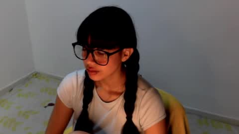 Snapshot of meg4nmiau chatting on 06/06/26, 05:23 Meg4n Miauuuu online show from 06/06/26, 05:23