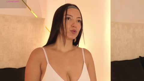 Megan online show from 04/18/26, 12:20