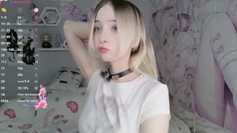 Snapshot of megan__ami chatting on 06/14/26, 03:03 Megan online show from 06/14/26, 03:03