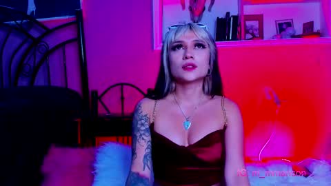 Snapshot of megan__manson chatting on 02/12/25, 08:50 Megan online show from 02/12/25, 08:50