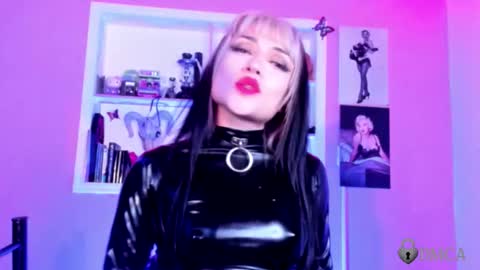 Megan online show from 02/24/26, 10:19