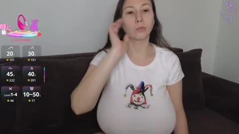 Snapshot of megan__stoone chatting on 05/12/26, 10:01 MeganX online show from 05/12/26, 10:01