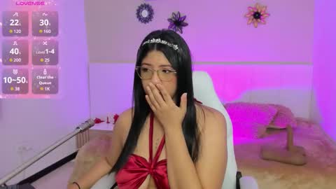 Snapshot of megan_bigboobs3 chatting on 11/27/25, 10:17 Megan online show from 11/27/25, 10:17