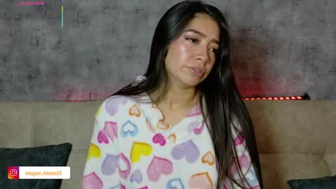 Megan Bluee online show from 04/13/26, 03:39