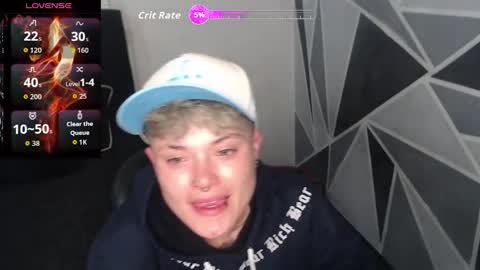 Megan and sophi online show from 02/05/26, 01:54