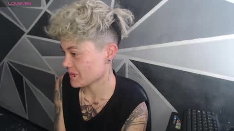 Megan and sophi online show from 02/07/26, 01:59