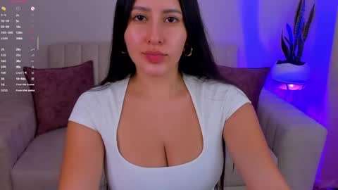 Snapshot of megan_cooper28 chatting on 05/09/26, 11:43 MEGAN COOPER online show from 05/09/26, 11:43