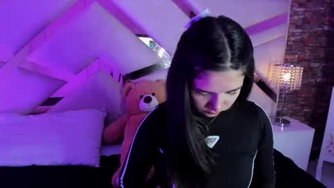     online show from 11/05/25, 11:43