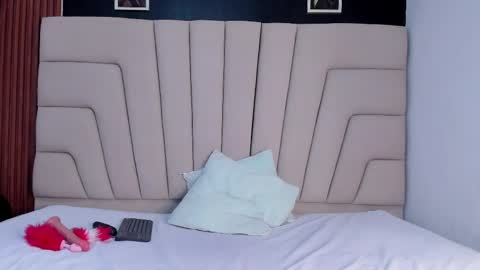 Megan online show from 03/05/25, 02:12