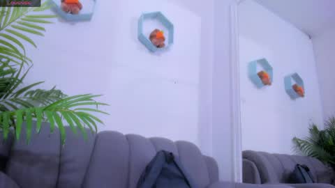 Snapshot of megan_hally chatting on 06/05/26, 11:16 Megan online show from 06/05/26, 11:16