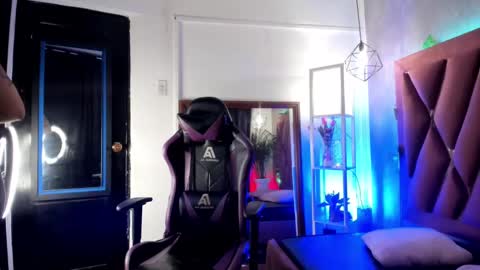    online show from 03/08/25, 02:34