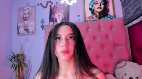 megan_jenner1 online show from 01/06/26, 04:16