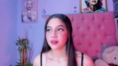 megan_jenner1 online show from 01/07/26, 04:04