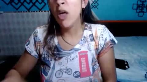 Snapshot of megan_little_ chatting on 03/25/26, 12:05 amanda online show from 03/25/26, 12:05