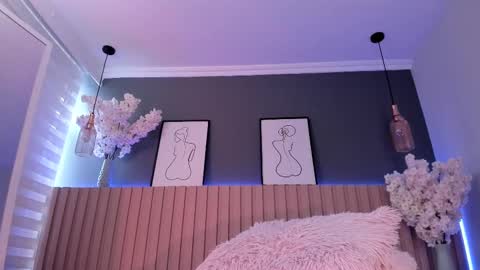     online show from 02/15/25, 02:55