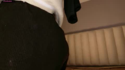     online show from 02/16/26, 12:45