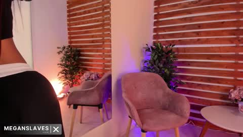 megan_raiin online show from 03/19/26, 08:40