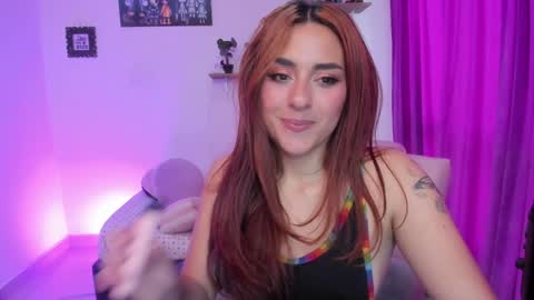 Snapshot of megan_ricci chatting on 02/03/25, 10:43 Laura online show from 02/03/25, 10:43