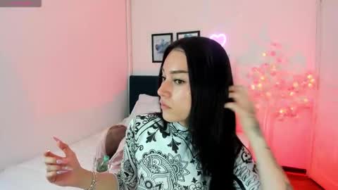 MEGAN online show from 12/01/25, 12:10