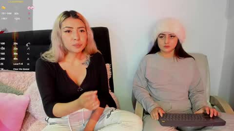 Snapshot of megan_sexrose chatting on 12/21/24, 05:29 Megan rose online show from 12/21/24, 05:29