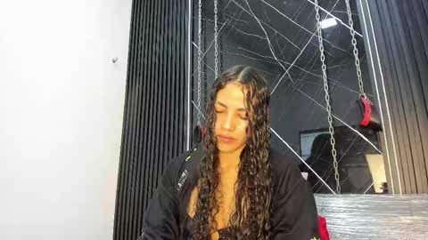 Megan Siner online show from 04/18/26, 11:36