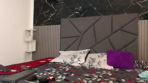 Megan online show from 12/29/24, 11:50