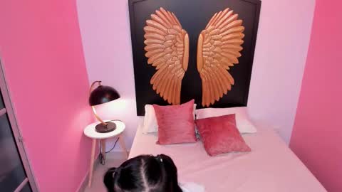 Megan  online show from 10/14/25, 08:31