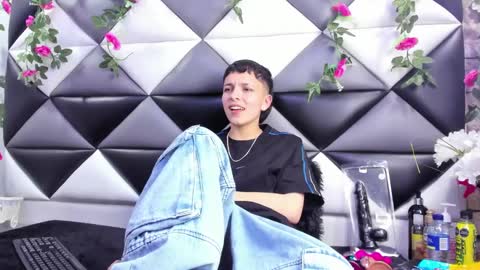 megan_thompsonn_ online show from 10/09/25, 02:42