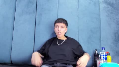 megan_thompsonn_ online show from 03/15/26, 02:17