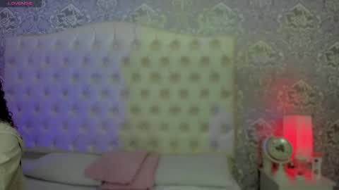 megan_tower online show from 11/17/25, 07:08