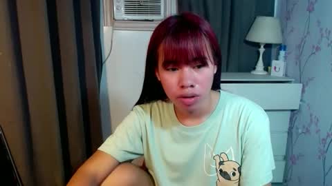 Snapshot of megan_younng chatting on 05/27/26, 10:18 MEGAN online show from 05/27/26, 10:18