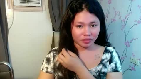 Snapshot of megan_younng chatting on 06/24/26, 07:29 MEGAN online show from 06/24/26, 07:29