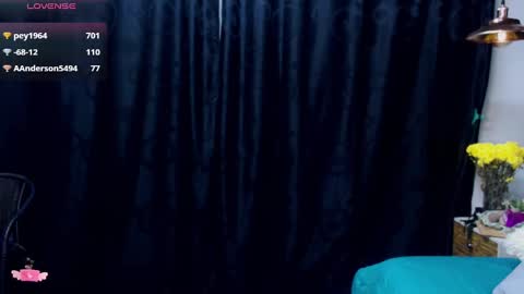 M E G A N   online show from 12/31/24, 03:09