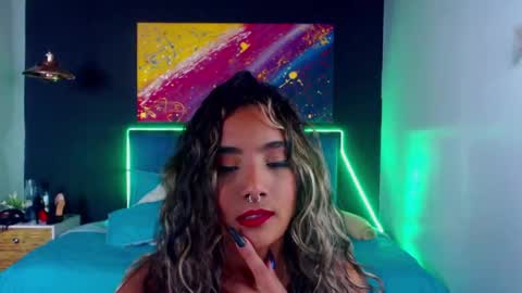 M E G A N   online show from 01/30/25, 10:19