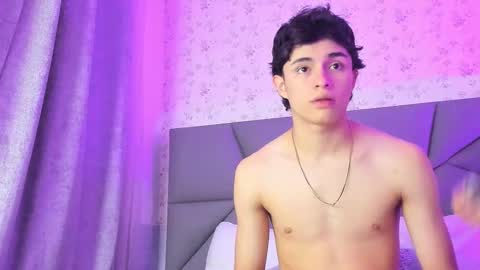 meganandtayler online show from 11/19/25, 01:44