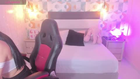 Megan  online show from 01/31/25, 12:18