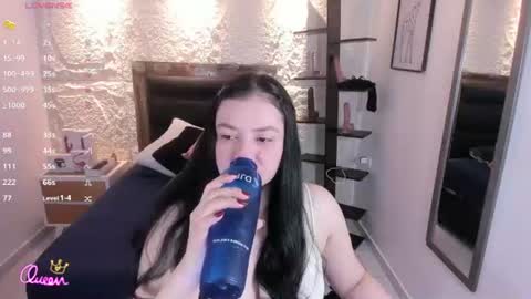 Snapshot of megancero chatting on 06/24/26, 12:26 Megan online show from 06/24/26, 12:26