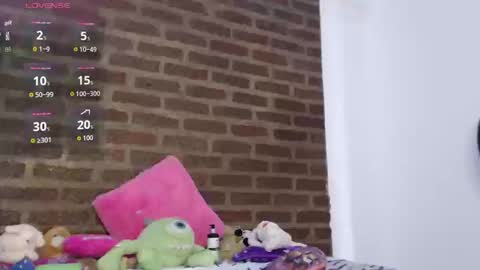 ---Megan--- online show from 09/22/25, 09:28