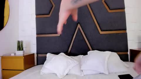 Megan Hofman online show from 10/18/25, 11:33