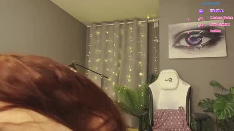 MeganieX online show from 02/18/25, 09:21