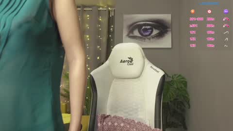 MeganieX online show from 02/28/25, 07:26