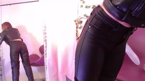 MEGAN online show from 11/15/25, 04:47