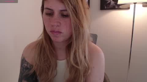 MEGAN online show from 06/05/26, 01:06