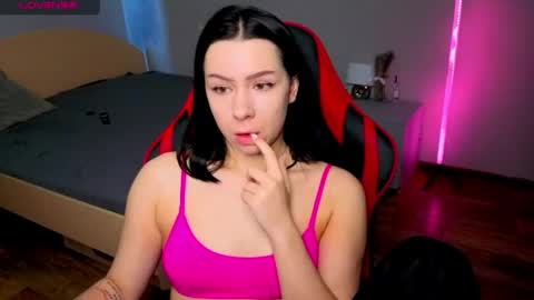 Snapshot of meganluss chatting on 05/15/26, 05:14 meganluss online show from 05/15/26, 05:14