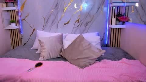 meganlust11 online show from 05/15/26, 11:56